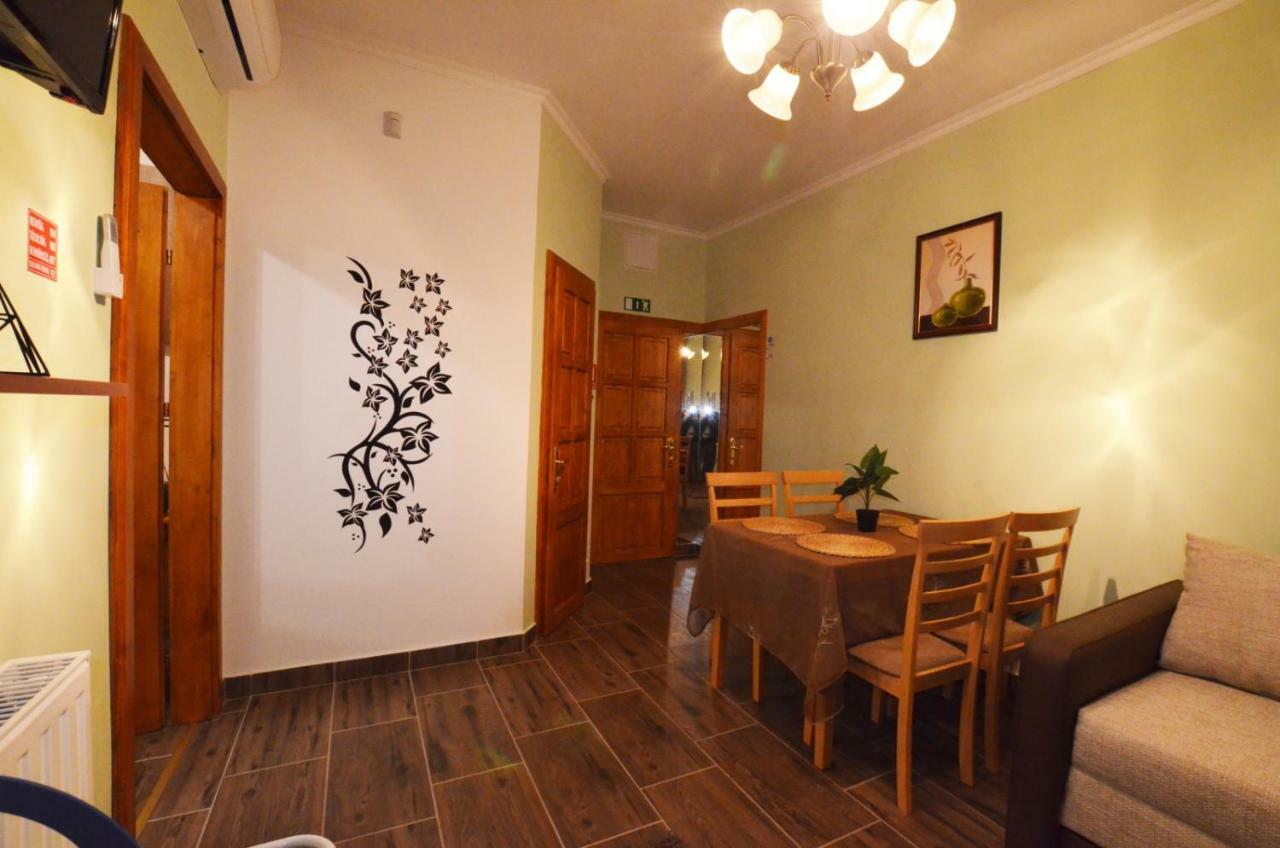 Ferienwohnung Bathory Apartman Erlau Exterior foto
