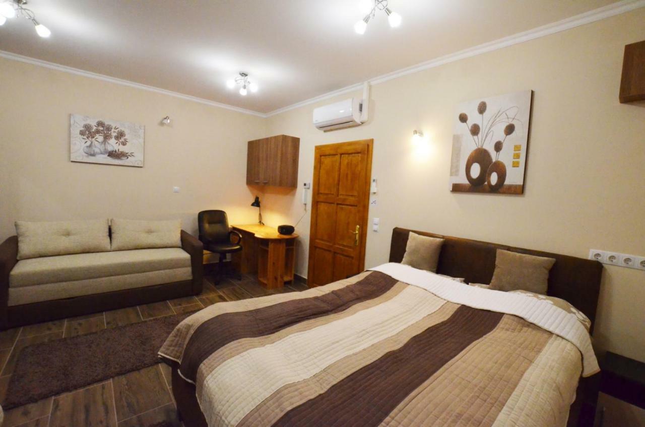 Ferienwohnung Bathory Apartman Erlau Exterior foto